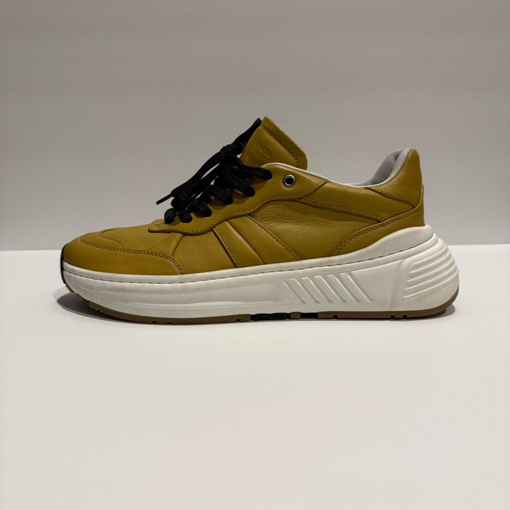 Bottega Veneta Speedster Trainer